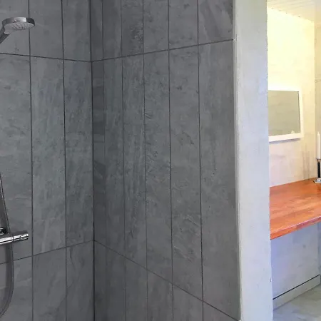 Bed & Breakfast Alokke 3*