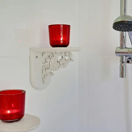 Alokke Alojamento de Acomodação e Pequeno-almoço 3*