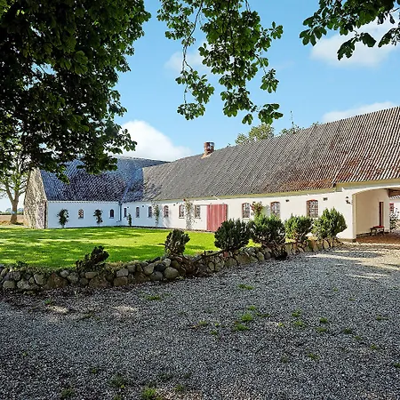 Alojamento de Acomodação e Pequeno-almoço Alokke 3*