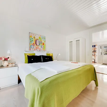 ベッド・アンド・ブレックファスト Alokke 3*