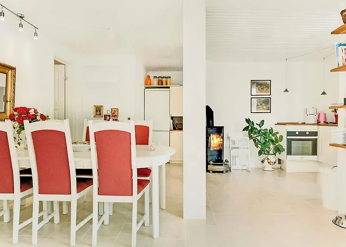 Alojamento de Acomodação e Pequeno-almoço Alokke 3*