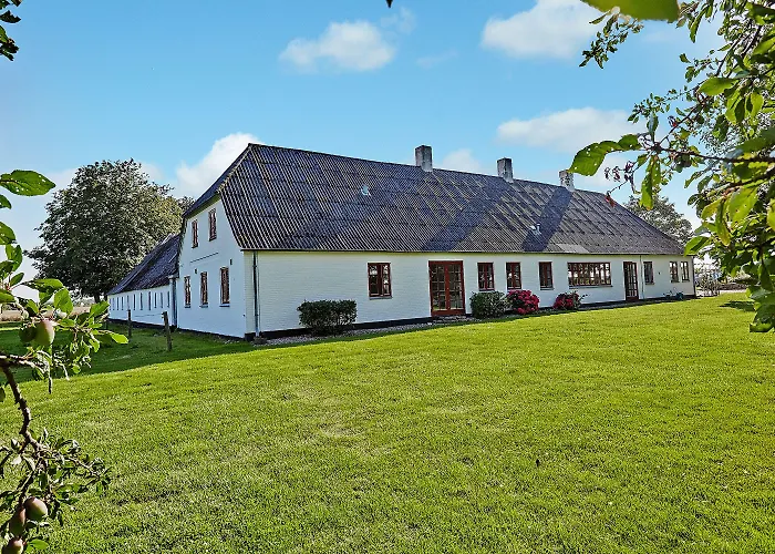 Alokke Alojamento de Acomodação e Pequeno-almoço 3*